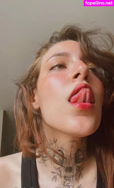 Oriana Valentine OnlyFans Thumbnail #C4WVHtyvWX