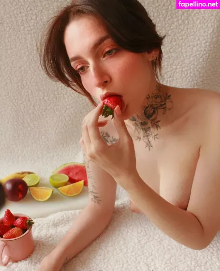Oriana Valentine OnlyFans Thumbnail #mHy43CHnDu