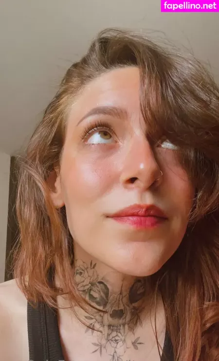 Oriana Valentine OnlyFans Thumbnail #rUoDP8kh3d