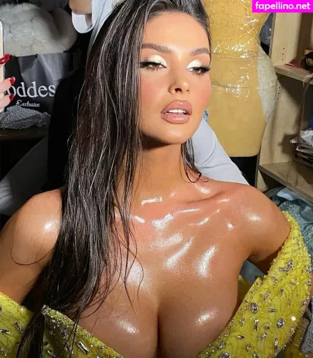 Oriola Marashi OnlyFans Thumbnail #U6DtKOD3Qw