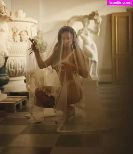 Oriola Marashi OnlyFans Thumbnail #at9aBmUs5R