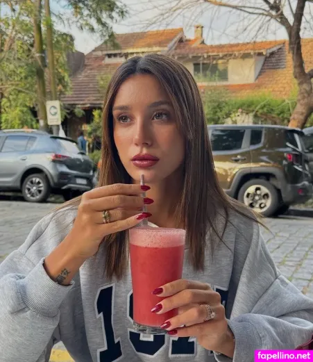 Orne Quarleri OnlyFans Thumbnail #wSrZ5LEAtA