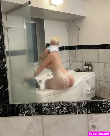 Orphicbunny 1 OnlyFans Thumbnail #0OiwEgUnUy