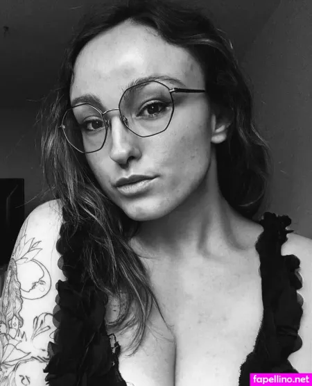 Oryvllmiee OnlyFans Thumbnail #1cPzJHe4tj