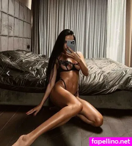 Osia M OnlyFans Thumbnail #gUo72G15R6