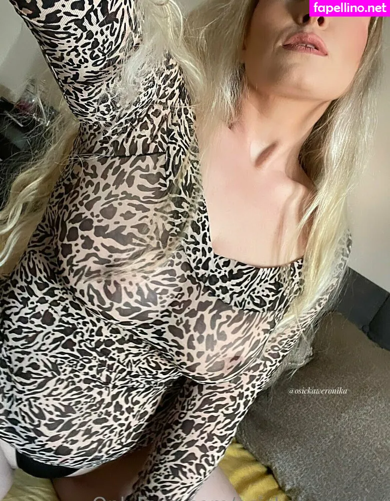 osickaweronika Nude Leaked OnlyFans Photo #ySHcLcpN3L