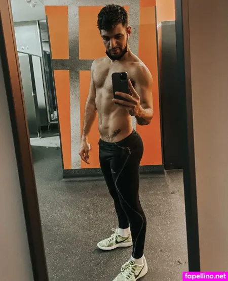 Oskargmfree OnlyFans Thumbnail #aKg6TPPpWl