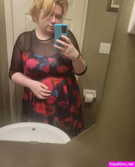 Ostrich 01 Main Profile Photo