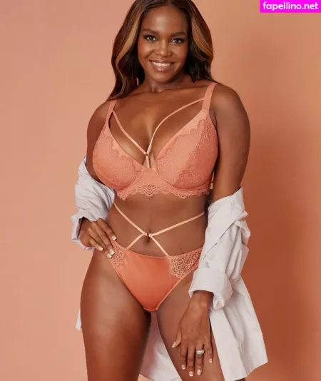 Oti Mabuse OnlyFans Thumbnail #2JVsciakZb