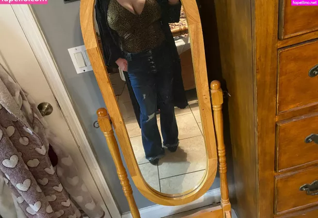 Ourdirtylittlesecret96 OnlyFans Thumbnail #9omXnwJ62I