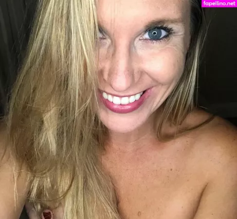 Ourdirtysecretxo OnlyFans Thumbnail #Qxthrs9ydw