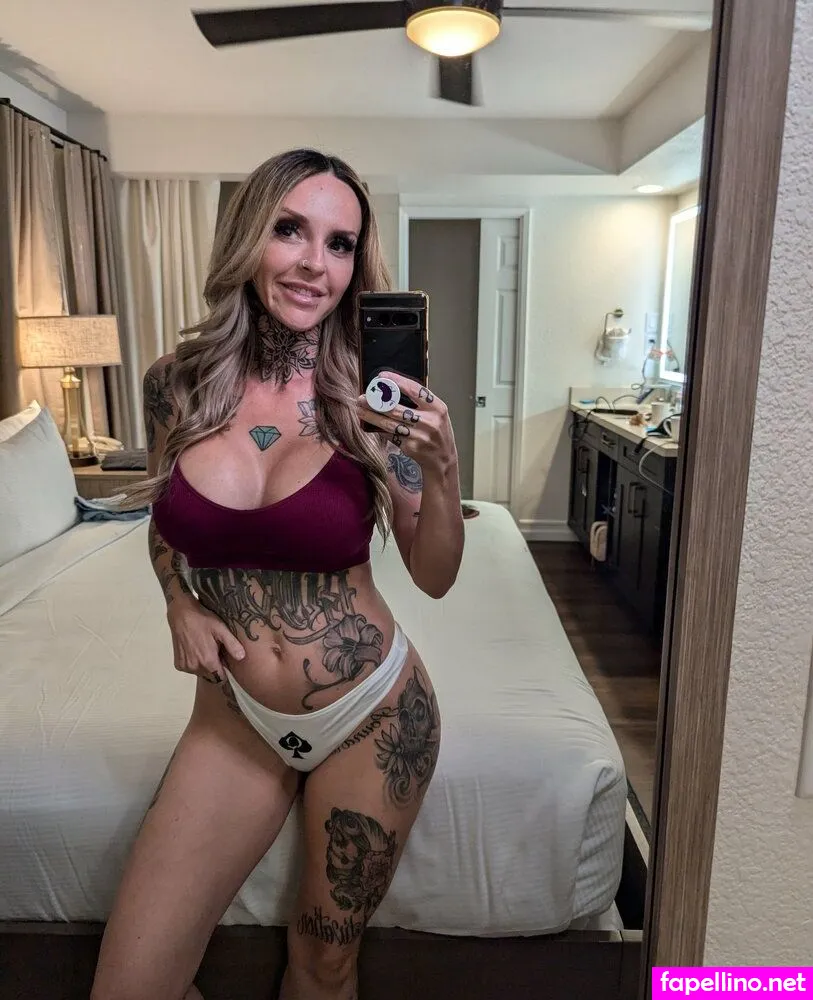 esme.louisee, hotmomdomme, ourkinkycrusades Nude Leaked OnlyFans Photo #ZTPu63Rfp2