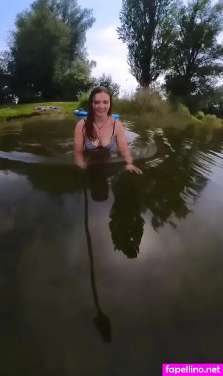 Outdoor Anca OnlyFans Thumbnail #2Gcwp5TQBc