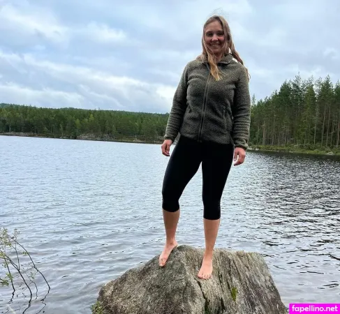 Outdoor Anca OnlyFans Thumbnail #E0mdMGs9wd