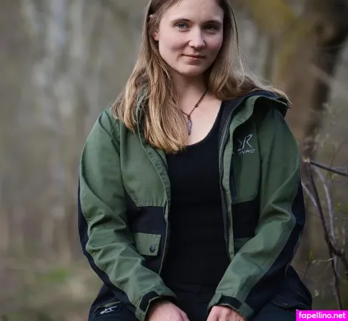 Outdoor Anca OnlyFans Thumbnail #QX10KsFCik