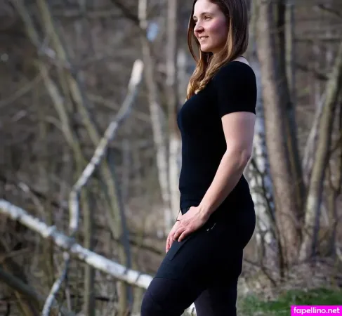 Outdoor Anca OnlyFans Thumbnail #oxW39jkW5U