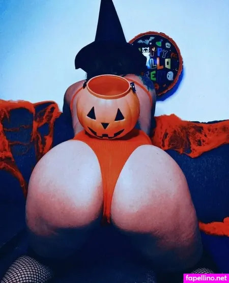 Outofmine OnlyFans Thumbnail #Rp0PAPKrG8