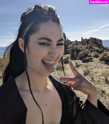 Ovilee May OnlyFans Thumbnail #9DOC8lg0Vx