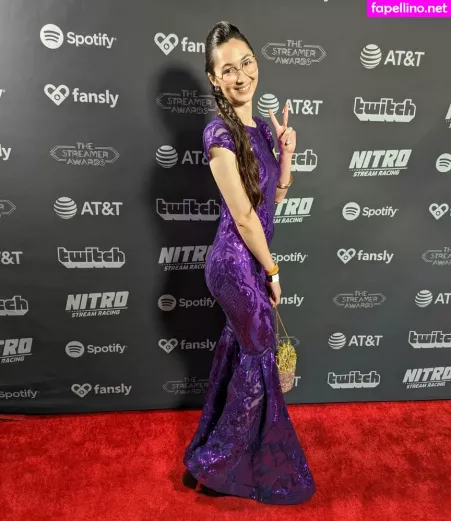 Ovilee May OnlyFans Thumbnail #Rz8pSThuH9