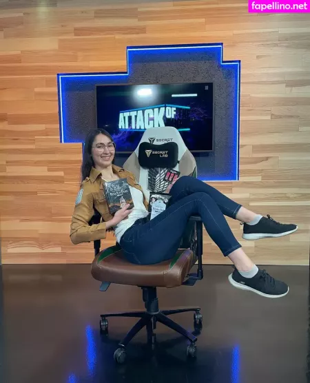 Ovilee May OnlyFans Thumbnail #mDNM7Fc2Q0