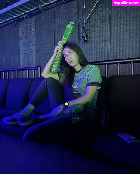 Ovilee May OnlyFans Thumbnail #mmO57LzMaA