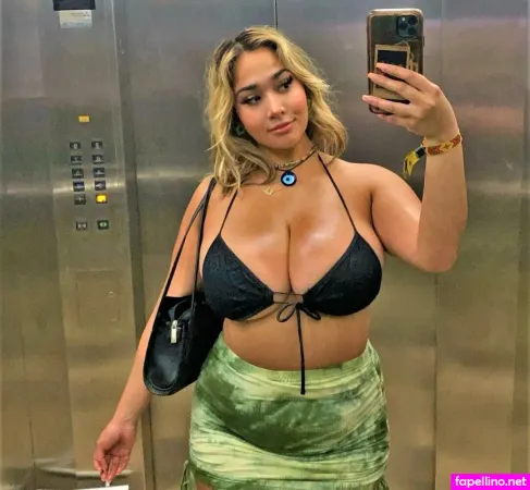 Ovomanda OnlyFans Thumbnail #Sz97gaHwPE