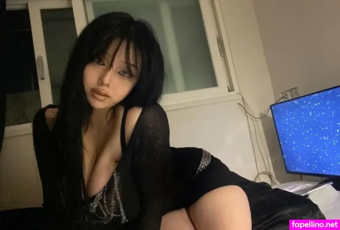 Owoseaowo OnlyFans Thumbnail #5M9dhLD8S2