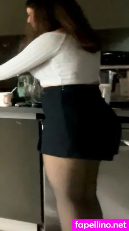 Ozge Azunyan OnlyFans Thumbnail #67h9E4iFzJ
