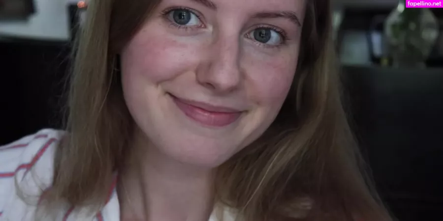 Ozley Asmr OnlyFans Thumbnail #N4F9gTLCUm