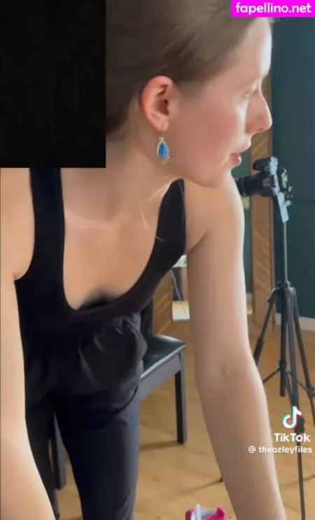 Ozley Asmr OnlyFans Thumbnail #h5yKVGwyCV