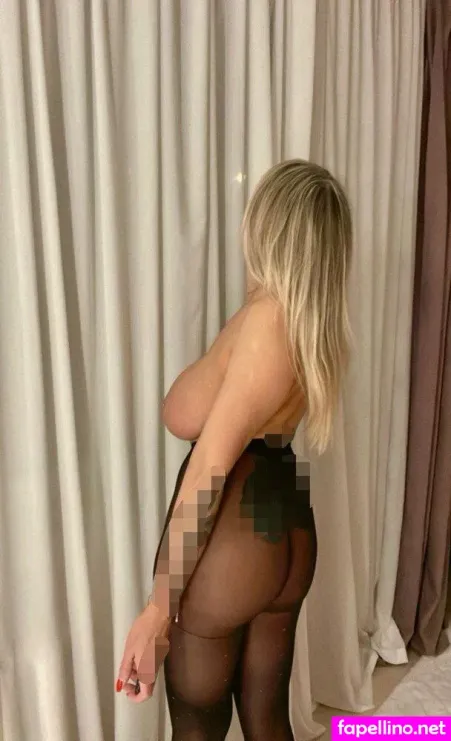 P Oksana OnlyFans Thumbnail #Rwwl4CbRWG