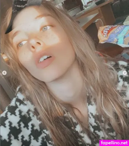 P0ndfaerie OnlyFans Thumbnail #JMW6Oc3B8x