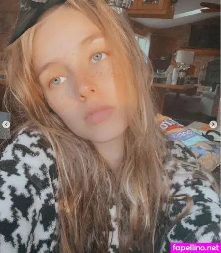 P0ndfaerie OnlyFans Thumbnail #qhoRb7YG00