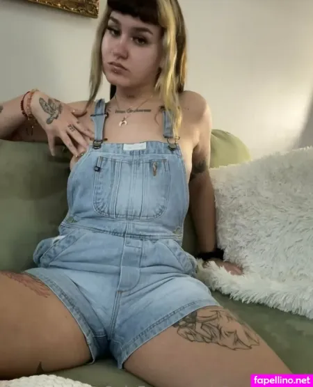 P1anetwh0re OnlyFans Thumbnail #1fNGHZn8GY