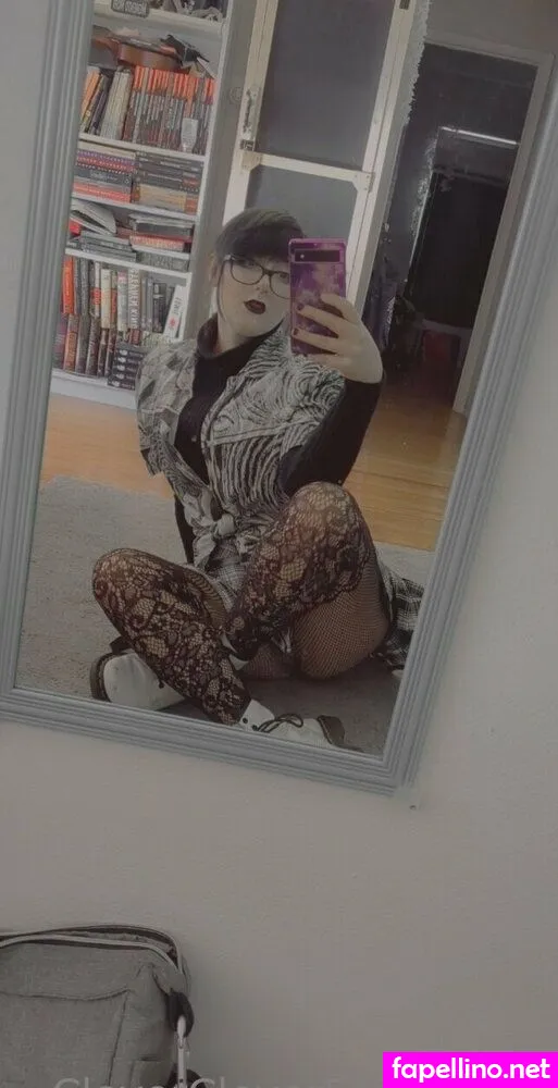 p3achyfoxxxfree Nude Leaked OnlyFans Photo #VrtW9x9rUY