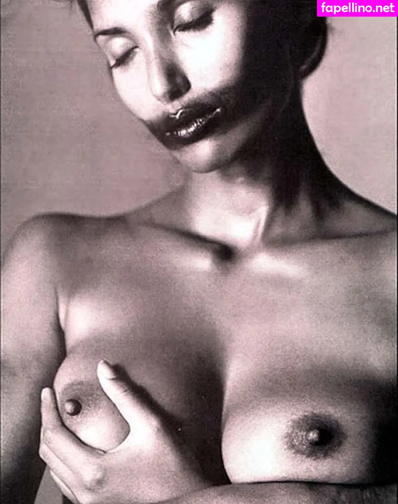 PadmaLakshmi Nude Leaked OnlyFans Photo #5uHrz4XogV