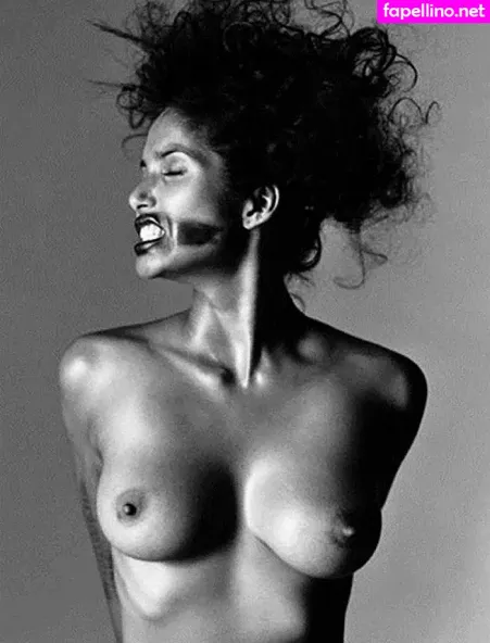 Padma Lakshmi OnlyFans Thumbnail #ZtTMKv1AJw