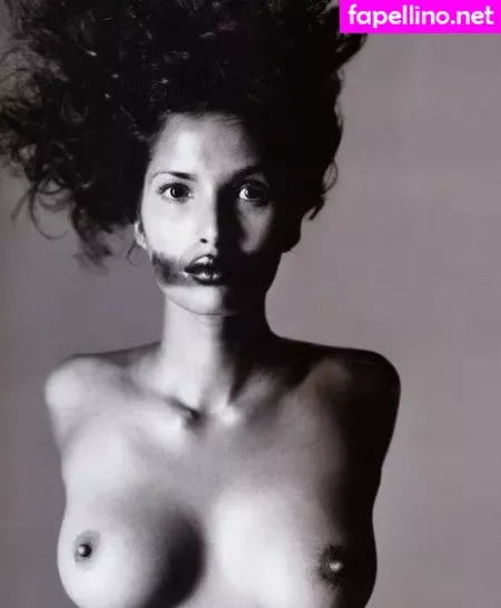 Padma Lakshmi OnlyFans Thumbnail #o1FyH030pn