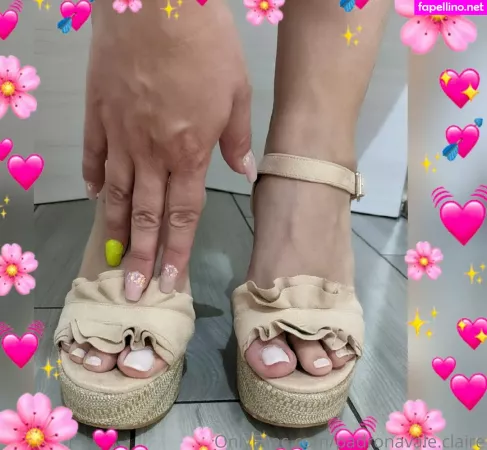 Padronavale Claire OnlyFans Thumbnail #NOsM5y3lOv