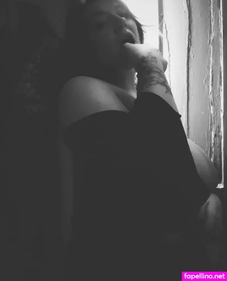 Pageofscrolls OnlyFans Thumbnail #YEMhWdhE03