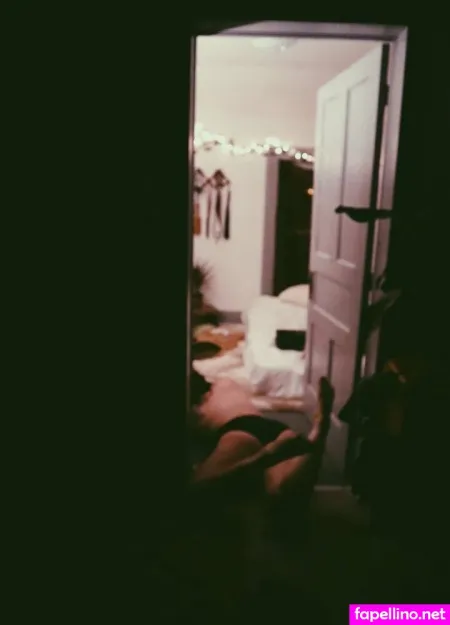 Pageofscrolls OnlyFans Thumbnail #t0TB1wNQSa