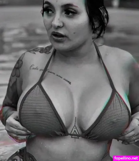 Pah Suelen OnlyFans Thumbnail #O5BTk64bKA