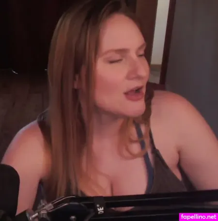 Paige Boivin OnlyFans Thumbnail #GBt2FgDkmH