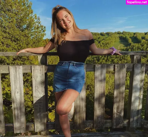 Paige F OnlyFans Thumbnail #2HuUYitcDz