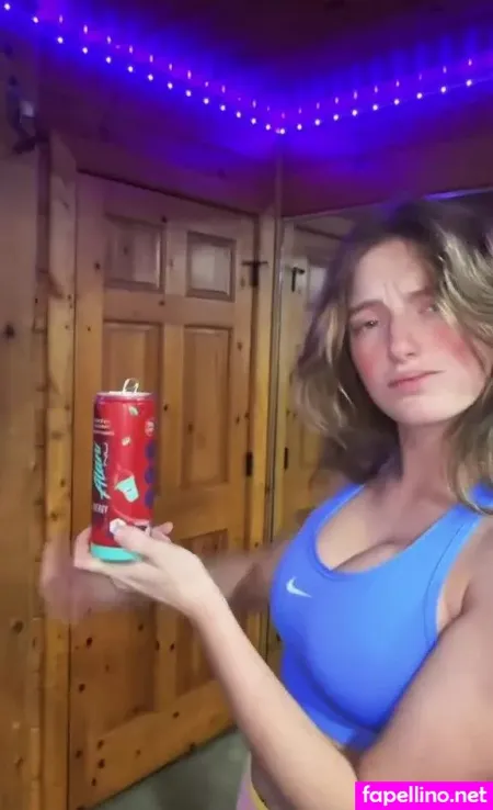 Paige Linneman OnlyFans Thumbnail #mY4qYRI8dp