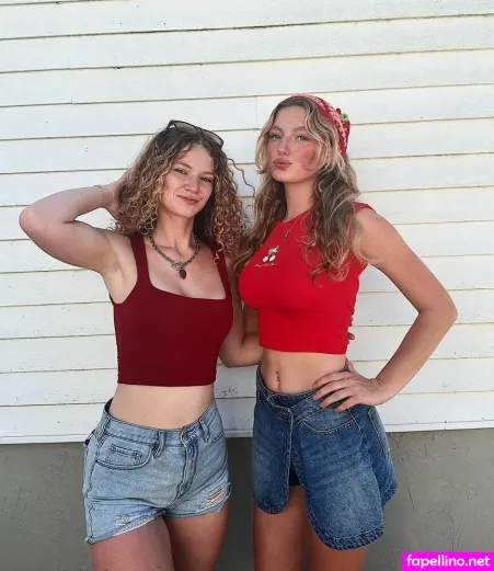 Paige Linneman OnlyFans Thumbnail #y9jSI62n5o