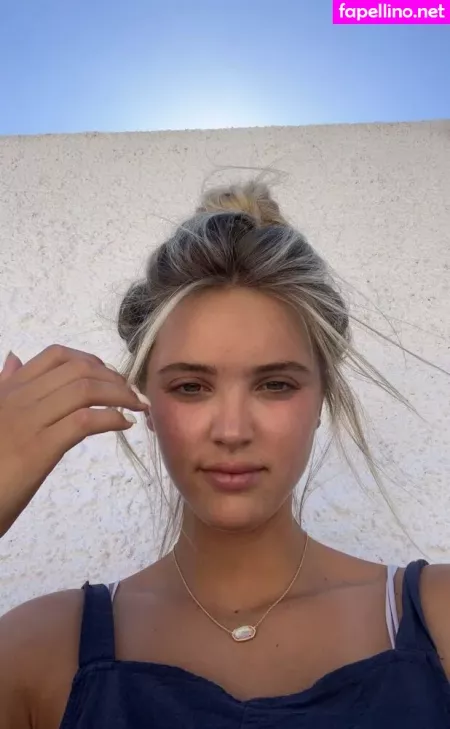 Paige Mackenzie OnlyFans Thumbnail #B9KShljK3V