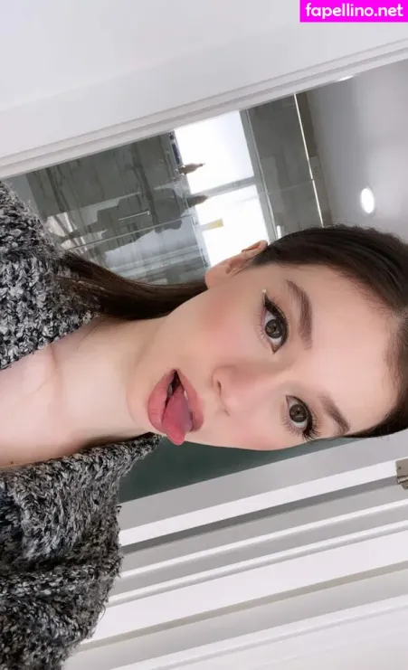 Paige Searcy OnlyFans Thumbnail #ZpwgkS9KZ3