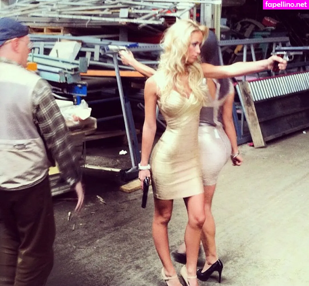 American Guns, darlingtangerine Nude Leaked OnlyFans Photo #b9iZWONAm3