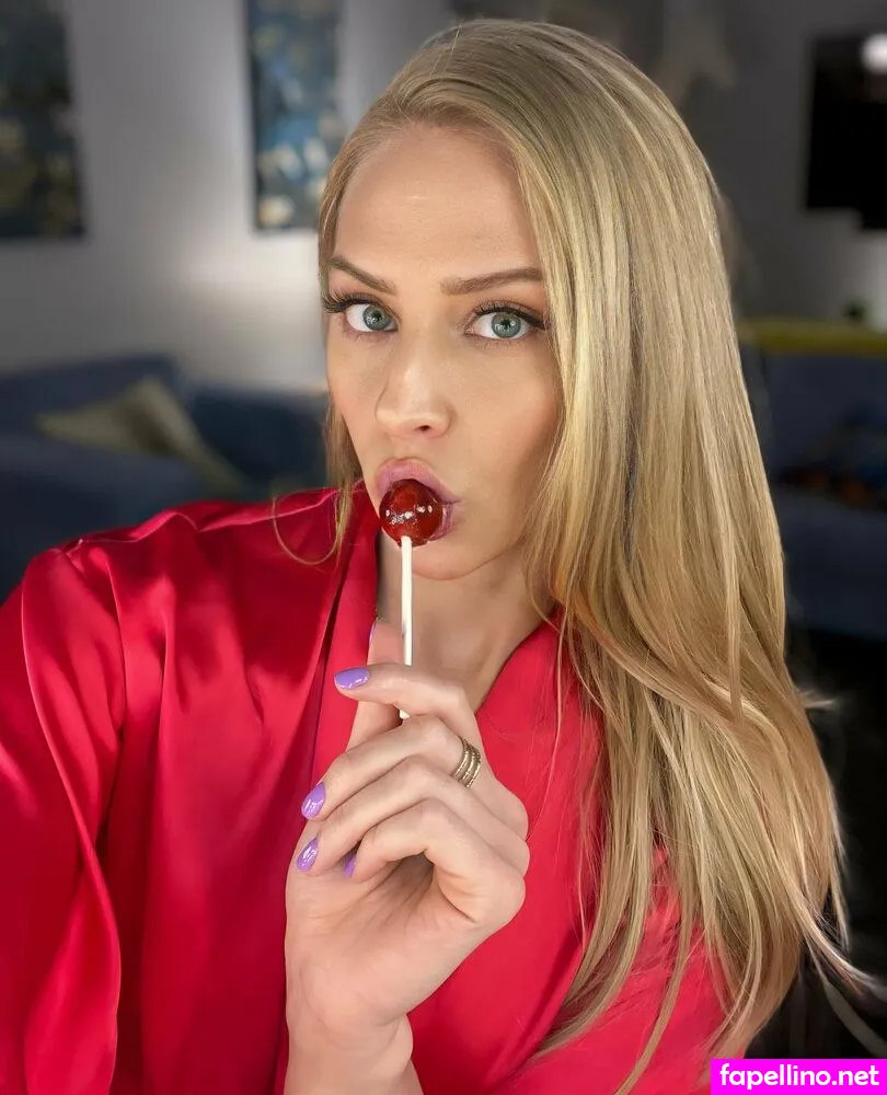 paige.flix, paigeflix Nude Leaked OnlyFans Photo #GgwVRIfSVz